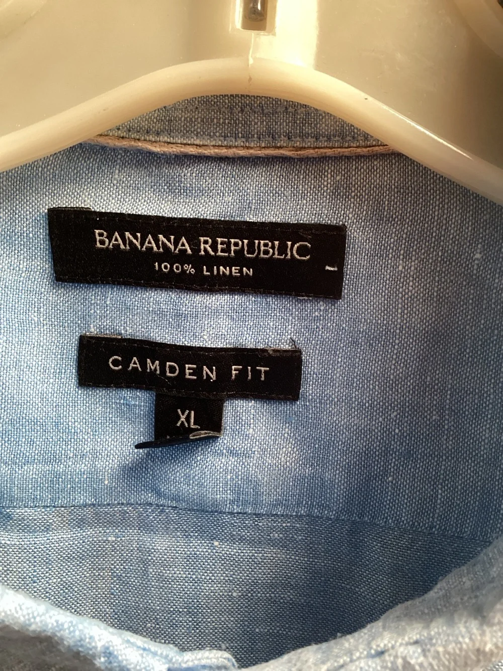 Banana Republic Light Blue Linen Camden Fit Shirt. 771